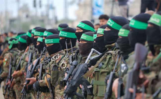 Gaza : le Hamas suspend la libération des otages, puis temporise face aux pressions