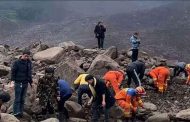 Glissement de terrain au Sichuan : Plus de 30 personnes ensevelies, la recherche s'intensifie