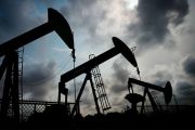 Les prix du pétrole en hausse face aux tensions en mer Rouge