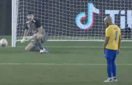 Coupe du Qatar : Un penalty manqué impardonnable – Brahimi offre la victoire à Al-Duhail et précipite l’élimination de son équipe