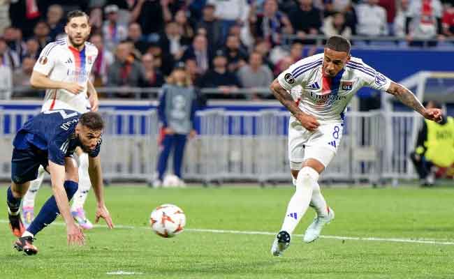 L’OL tombe de haut : Elimination historique face à Manchester United