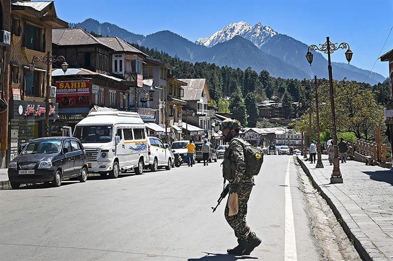 Le Pakistan affirme avoir abattu un drone indien : escalade au Cachemire