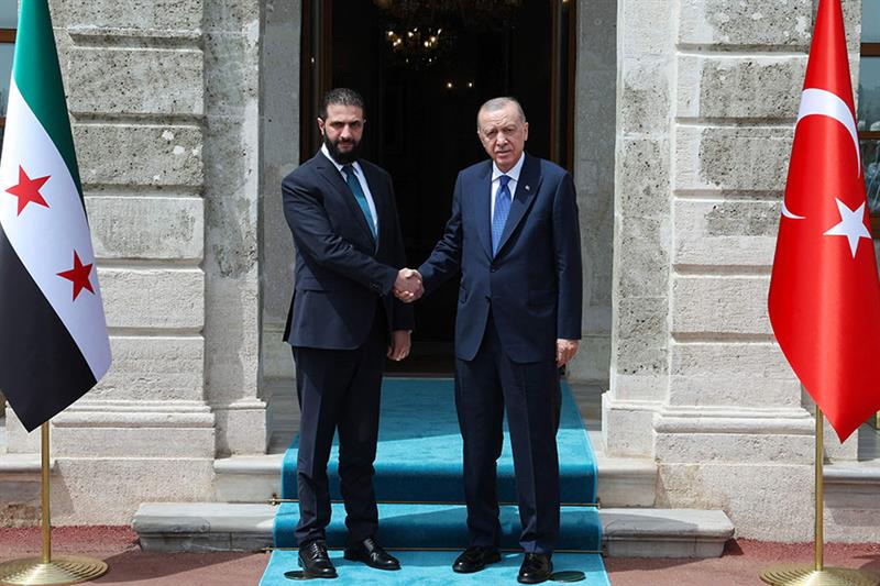 Premier rencontre diplomatique entre Recep Tayyip Erdogan et Ahmad al-Sharaa à Istanbul
