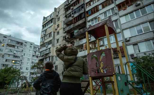 Kyiv sous une attaque russe massive, un deuxième échange de prisonniers en cours