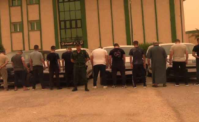 Démantèlement de 2 réseaux de spéculation sur les véhicules Fiat Doblo à El Oued