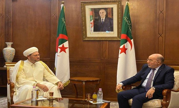 Rencontre à Alger entre le ministre Youcef Belmehdi et le vice-président de l’Administration religieuse russe