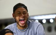 Neymar : Frustration et excuses après son expulsion au Brésil