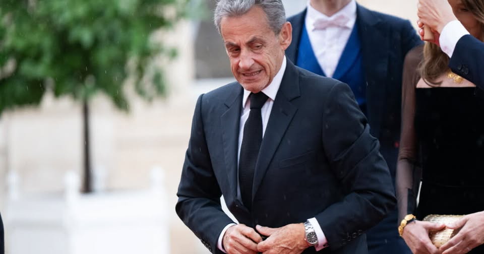 Sarkozy exclu de la Légion d’honneur après condamnation définitive pour corruption