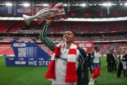 Jobe Bellingham suit les traces de son frère Jude et signe au Borussia Dortmund