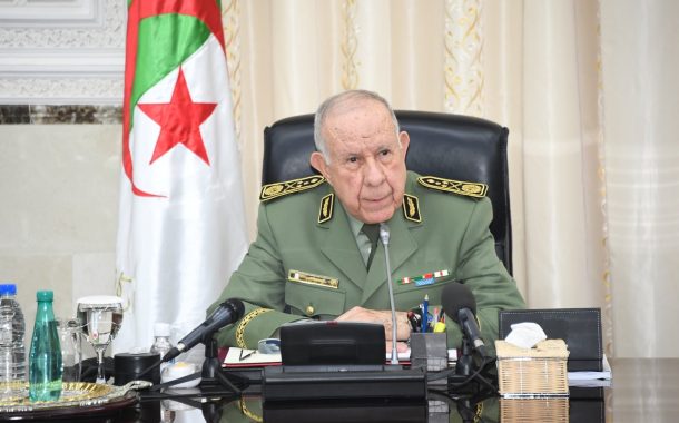 Les étapes de l’ascension du général Chengriha, du boucher de la décennie noire au maître de l’Algérie