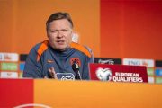 Absurde” : Ronald Koeman s’en prend à la FIFA et son Mondial des clubs version XXL