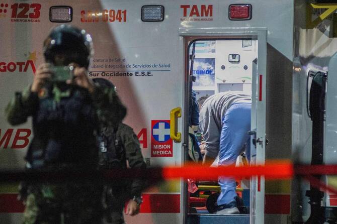 Tentative d’assassinat en Colombie : le sénateur Miguel Uribe gravement blessé à Bogota