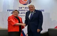 Entretiens bilatéraux à Kuala Lumpur entre Ahmed Attaf et Maria Theresa Lazaro pour renforcer les relations algéro-philippines