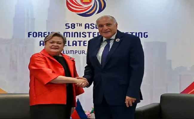 Entretiens bilatéraux à Kuala Lumpur entre Ahmed Attaf et Maria Theresa Lazaro pour renforcer les relations algéro-philippines