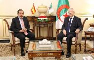 Azouz Nasri et l’ambassadeur d’Espagne Fernando Moran discutent du renforcement des relations bilatérales