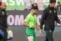 Blessure musculaire : Amoura absent des premiers entraînements de Wolfsburg
