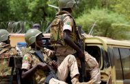 Mali : calme précaire après des attaques jihadistes d’envergure dans l’ouest, la population reste inquiète