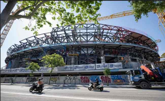 Barça : pas de retour au Camp Nou en août, les travaux prennent du retard