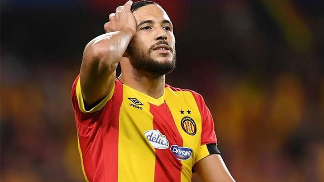 ES Tunis sanctionne Youcef Belaïli pour absence injustifiée : l’avenir du joueur en suspens