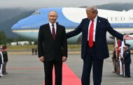 Trump déroule le tapis rouge à Poutine, mais repart sans accord : Zelensky, prochain maillon de la diplomatie