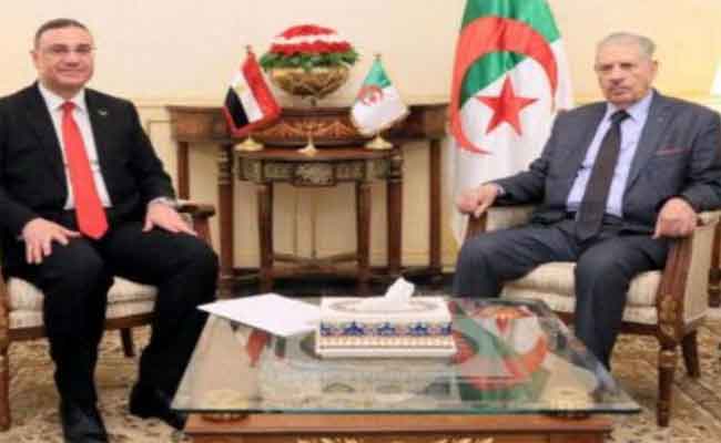 Alger : Boughali salue les relations fraternelles avec l’Égypte lors d’une visite d’adieu de l’ambassadeur Warida