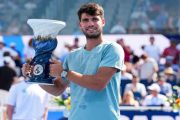 Carlos Alcaraz couronné à Cincinnati après l’abandon de Jannik Sinner