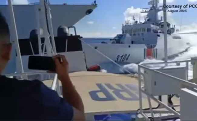 Tensions en mer de Chine : collision entre deux navires chinois lors d’une opération contre un patrouilleur philippin