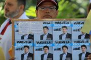 Colombie : mort de Miguel Uribe, candidat à la présidence, deux mois après son assassinat manqué