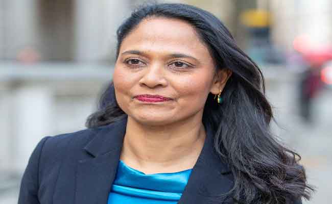 Démission de la ministre britannique du sans-abrisme après une controverse sur loyer et éviction
