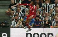 Premier League : Ngumoha, 16 ans, offre une victoire inoubliable à Liverpool dans le temps additionnel