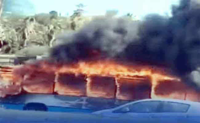 Incendie d’un autobus de l’ETUSA à Alger : le feu maîtrisé sans victimes