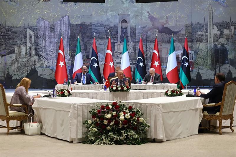 Turquie – Italie – Libye : sommet d’urgence à Istanbul pour endiguer les flux migratoires et restaurer la stabilité libyenne