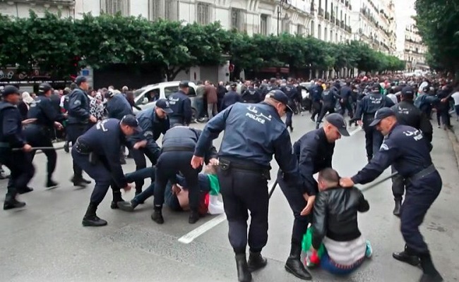 Horreur dans les prisons algériennes : des détenus d’opinion sombrent dans la folie sous le régime de Chengriha