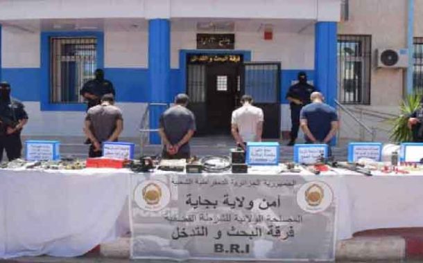 Démantèlement d’un réseau criminel spécialisé dans la fabrication et le trafic d’armes à feu à Béjaïa