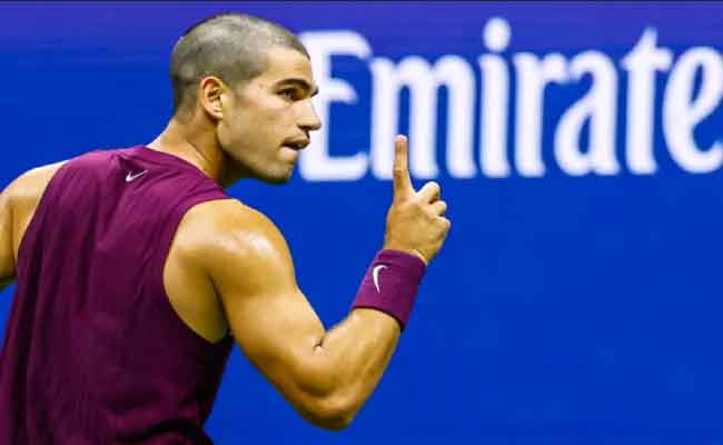 US Open 2025 : Alcaraz impérial, Djokovic en difficulté et des surprises secouent le tableau