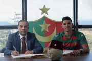Ferhat s’engage avec le MCA : coup dur pour la JS Kabylie