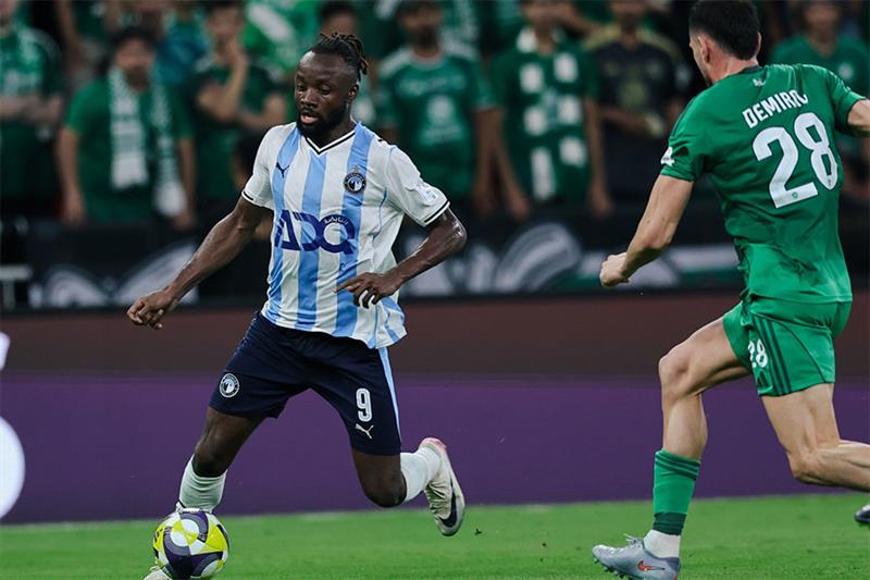 Mahrez et Al-Ahli éliminés de la Coupe Intercontinentale après une défaite face aux Pyramids
