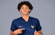 Bleus plutôt que Verts : Akliouche explique sa décision surprenante