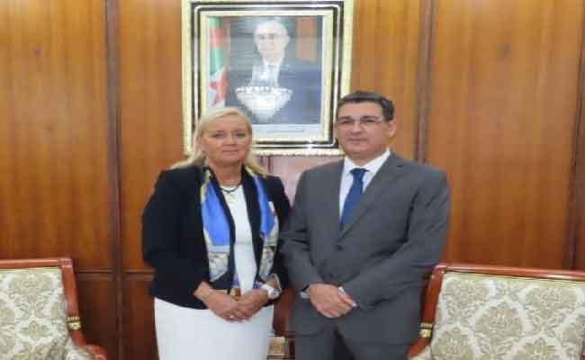 Rencontre entre le ministre de la Santé algérien et la conseillère slovène pour renforcer la coopération bilatérale et humanitaire