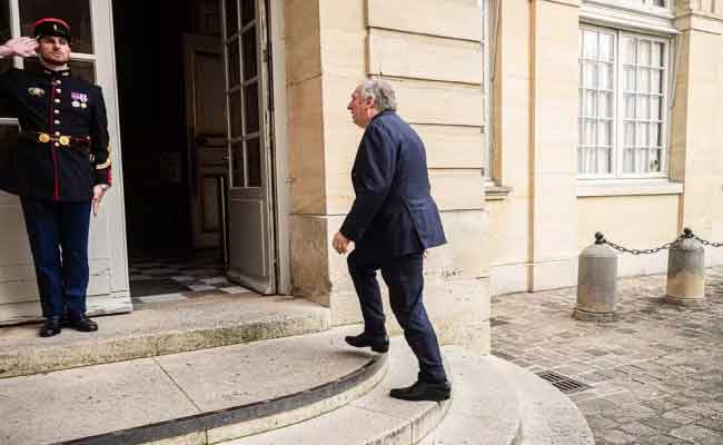 Vote de confiance quasi perdu d’avance ? Une semaine décisive pour la France et l’avenir de Bayrou à Matignon