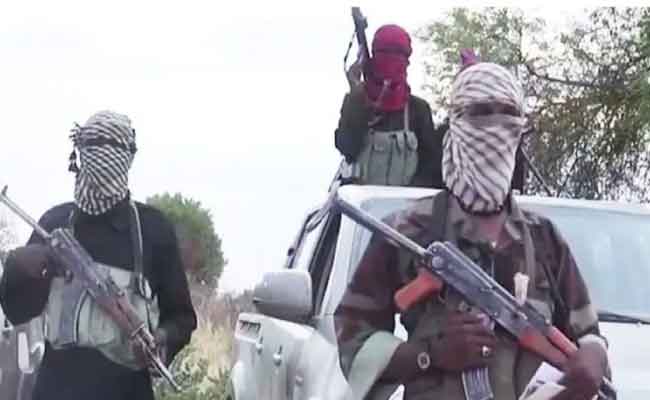 Boko Haram massacre plus de 60 personnes lors d’une attaque nocturne à Darul Jamal