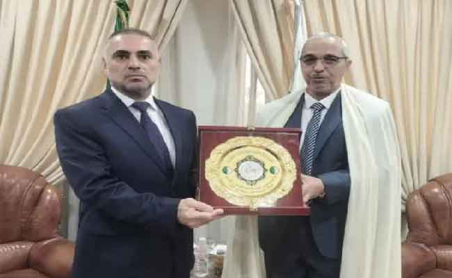 Rencontre entre le président du HCI et l’ambassadeur de Palestine pour renforcer la coopération et réaffirmer le soutien à la cause palestinienne