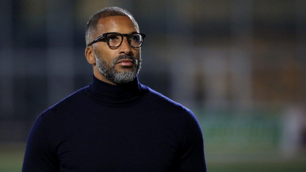 Habib Beye sort les griffes : 