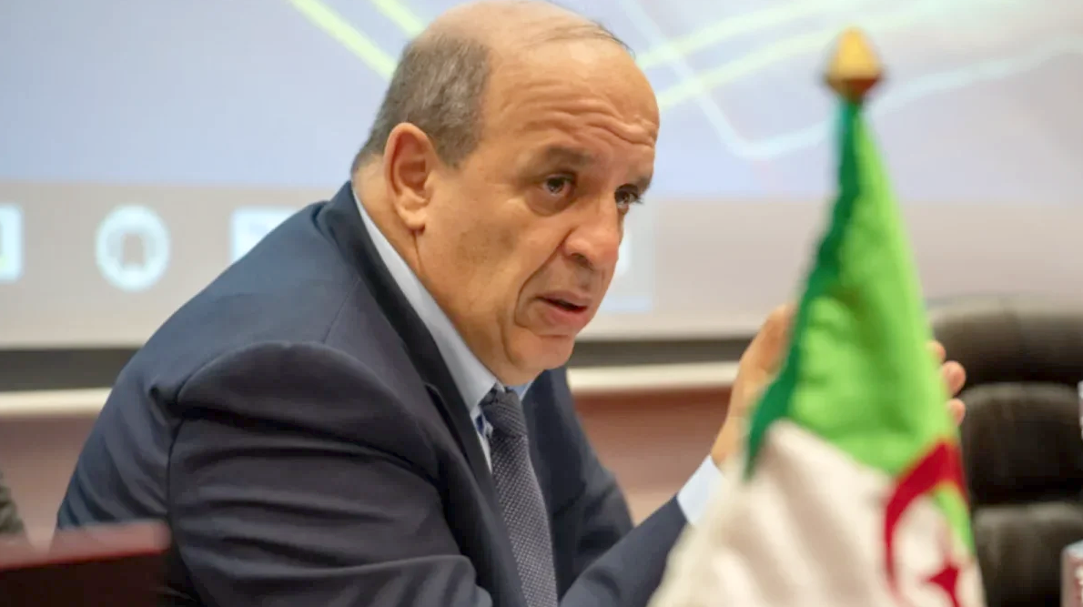Algérie face aux tempêtes économiques mondiales : l’appel du gouverneur de la Banque d’Algérie Taleb à la résilience