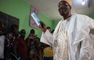 Élections au Cameroun : l’opposant Tchiroma revendique la victoire et avertit le régime, le président Biya à respecter le choix du peuple