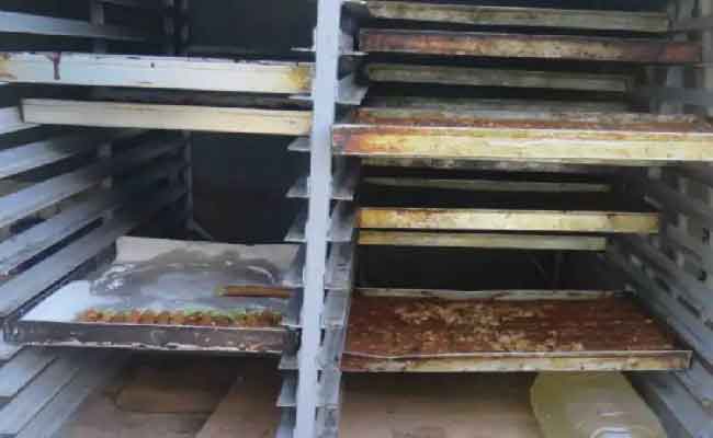 Saisie de plus d’un quintal de pâtisseries avariées à Tissemsilt