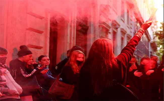La France face à une nouvelle vague de manifestations contre les mesures d'austérité