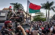 Madagascar : une partie de l’armée refuse de tirer sur la foule et rejoint le peuple dans un tournant historique