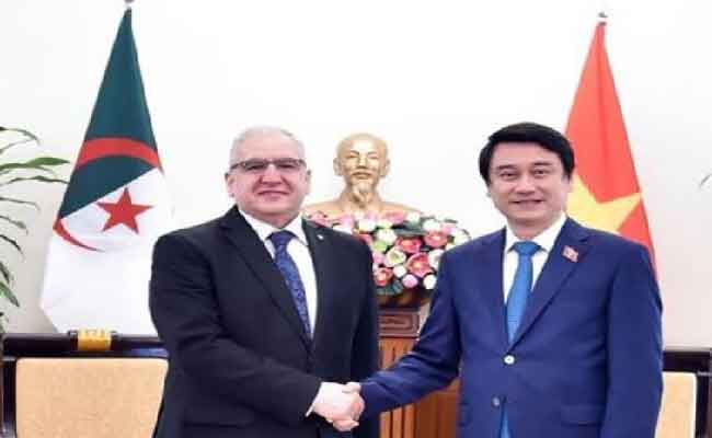 La quatrième session des consultations politiques algéro-vietnamiennes s'est tenue à Hanoï