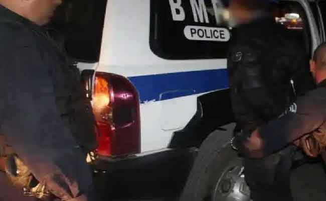 Constantine : 10 arrestations et saisie de stupéfiants et d’armes blanches